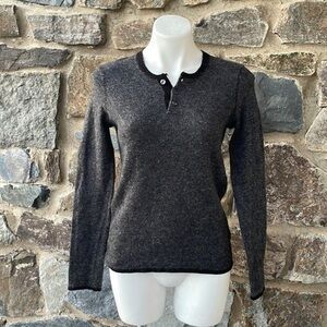 Vince Wool Henley Long Sleeve Top in Heathered Charcoal Gray & Black Size Small